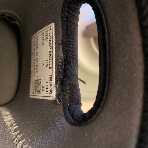 SOLD - Bogs Rain/Snow Pull On K Skull Boots - Green/Black Size 7 - Picture 5 of 6